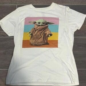 XL Men's White and brown skater Baby Yoda Star Wars retro Disney t-shirt